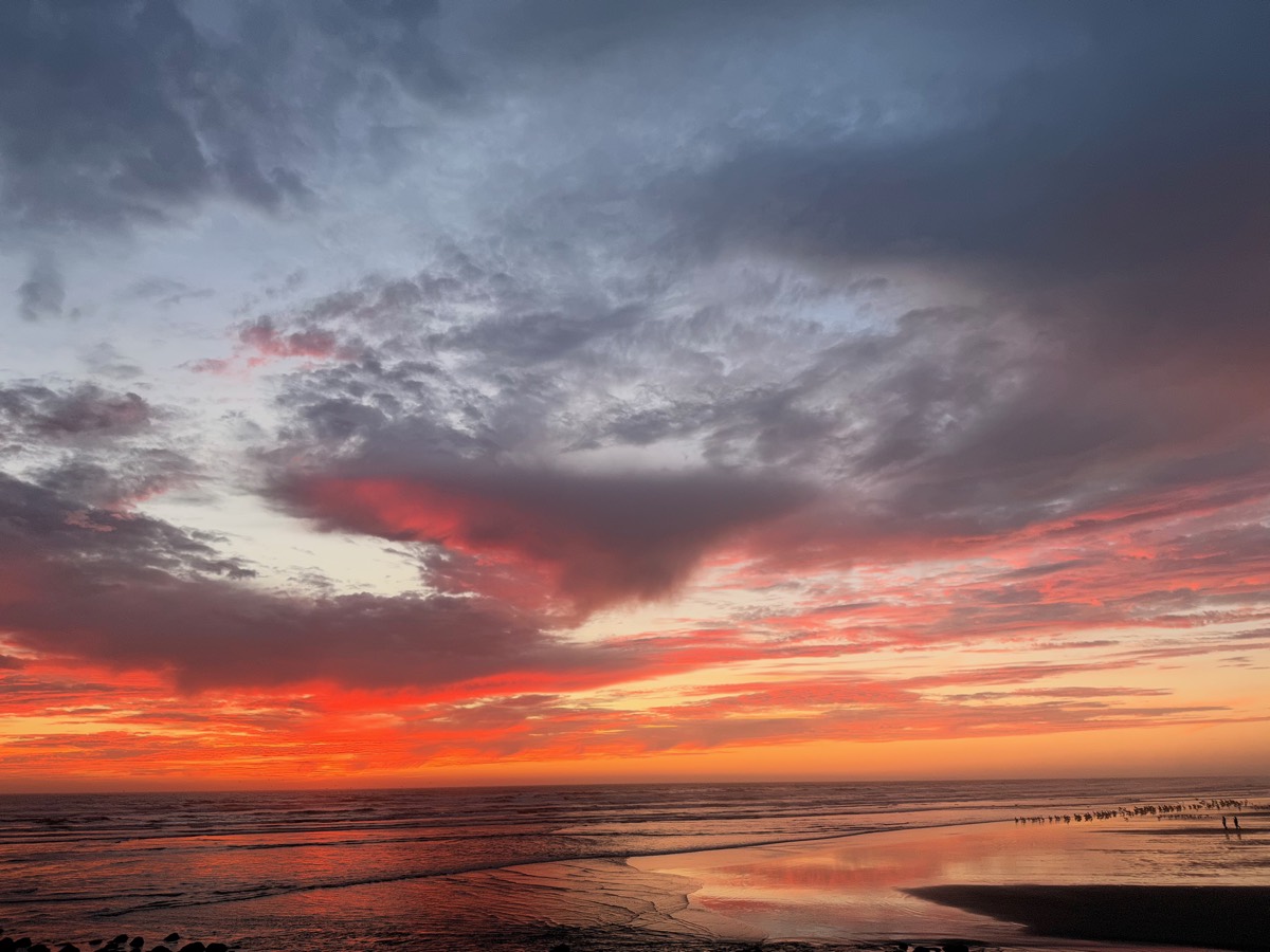 Sunset over the Pacific, two blocks from the bar